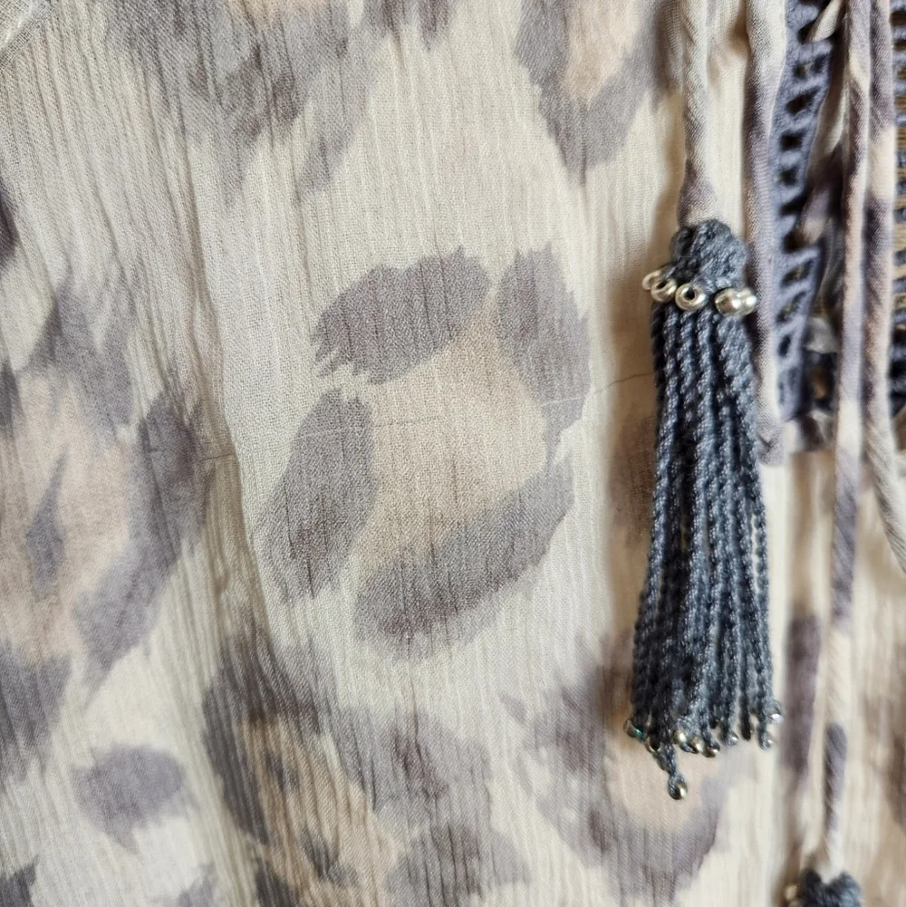 Vintage Leopard Silk Halter Top - Picture 12 of 15